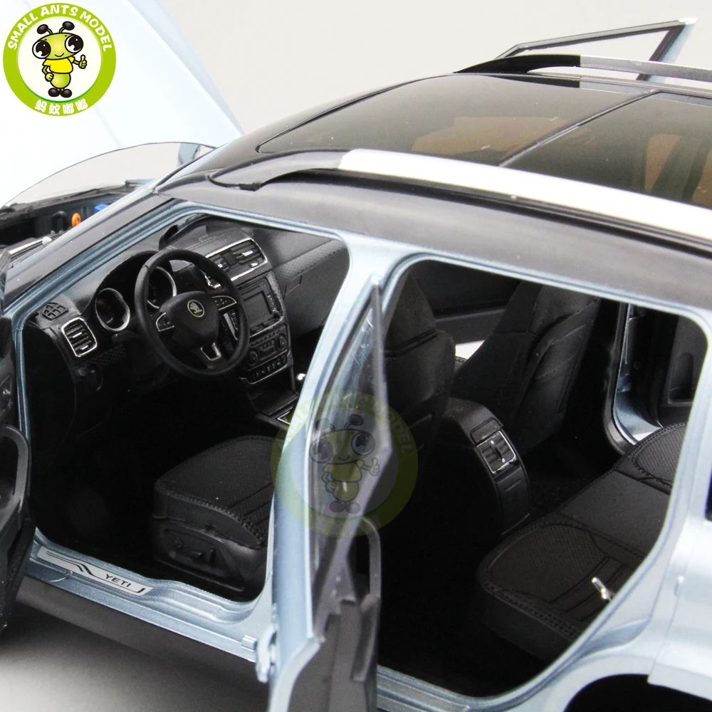 1/18 Skoda Yeti City SUV литая модель металлическая модель автомобиля SUV Подарочная коллекция хобби синий