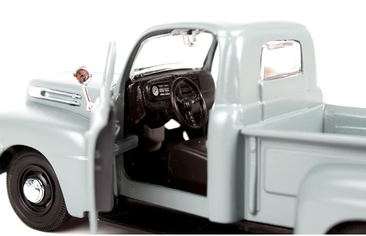 Коллекционный Литой 1:25 Coche модели спортивных автомобилей сплав статический автомобиль класса люкс игрушки для детей mkd3 Винтаж Ford грузовик пикап