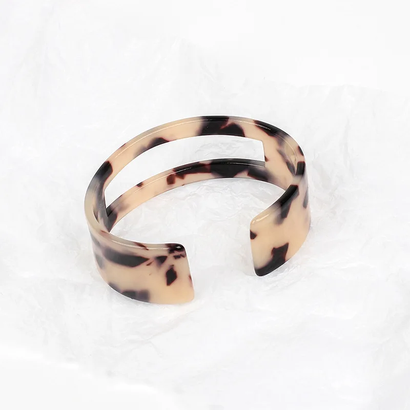 Винтажный Художественный темперамент личности пластиковый полимерный браслет