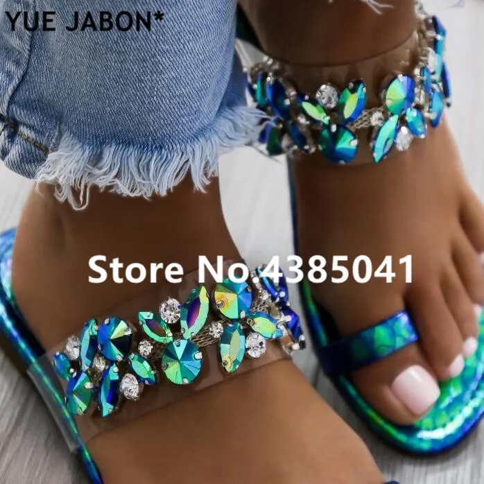 

New Fashion blingbling crystal women summer slippers flat with outside PVC leather women summer shoes Diamond Female Flip Flops