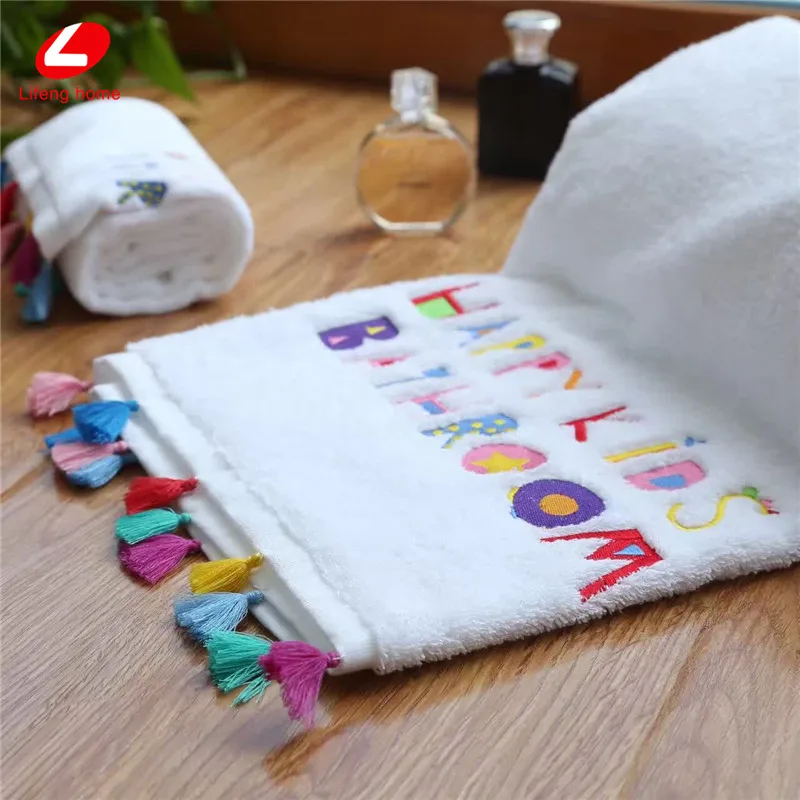 Комплект полотенец с кисточками пляжное полотенце вышивкой высококачественное