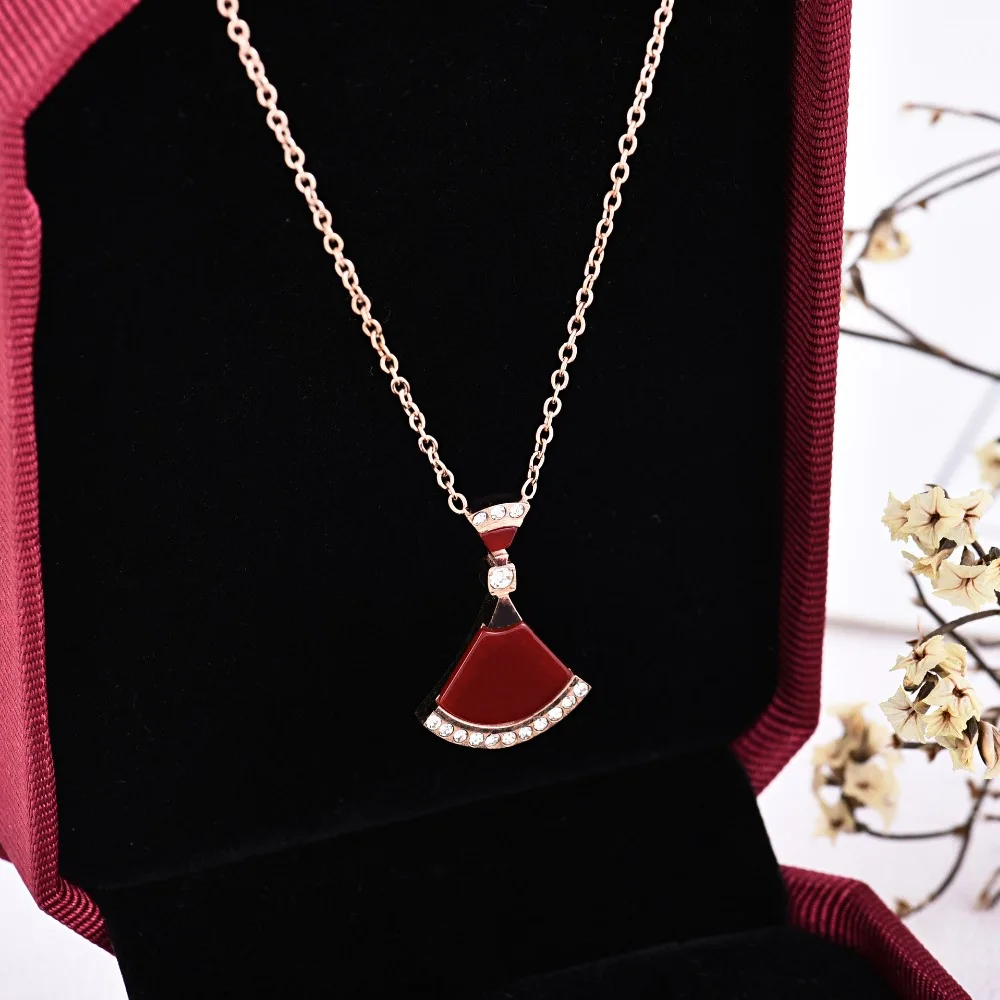 Новинка 2021 юбка-ракушка Веерообразное ожерелье Женский Кристалл от Swarovski белая