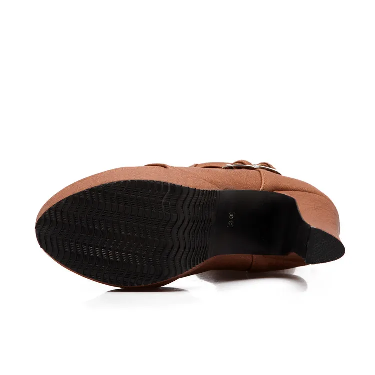 Женские ботинки на шнуровке черные очень высоком каблуке с круглым носком