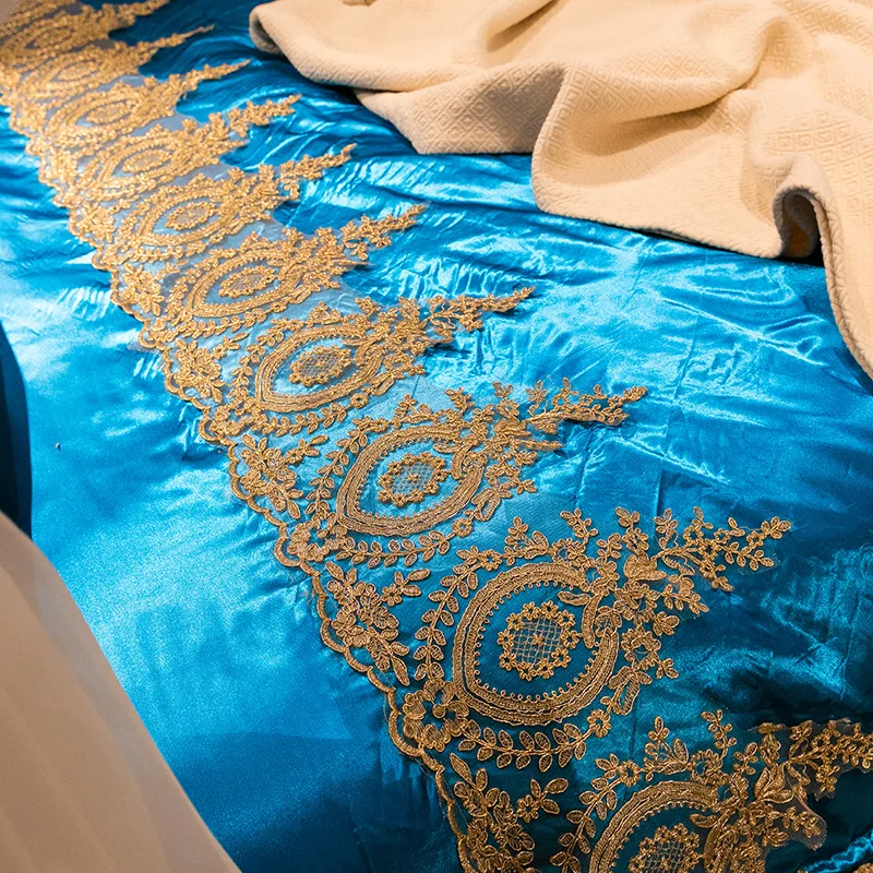 Шелковый однотонный кружевной роскошный комплект постельного белья Королевский