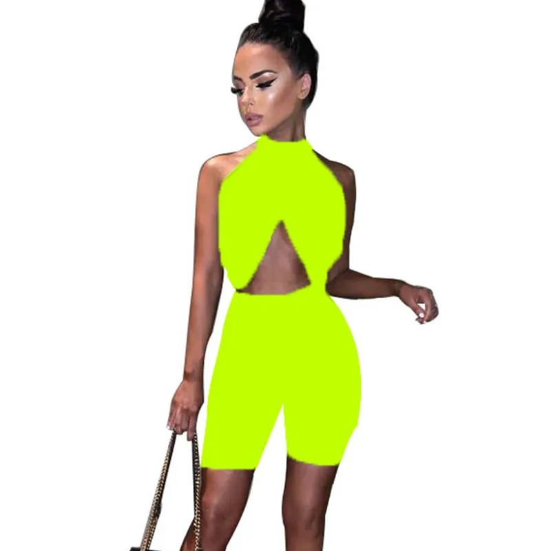 Женский неоново-зеленый комплект из двух предметов летний топа и шорт с лямкой на