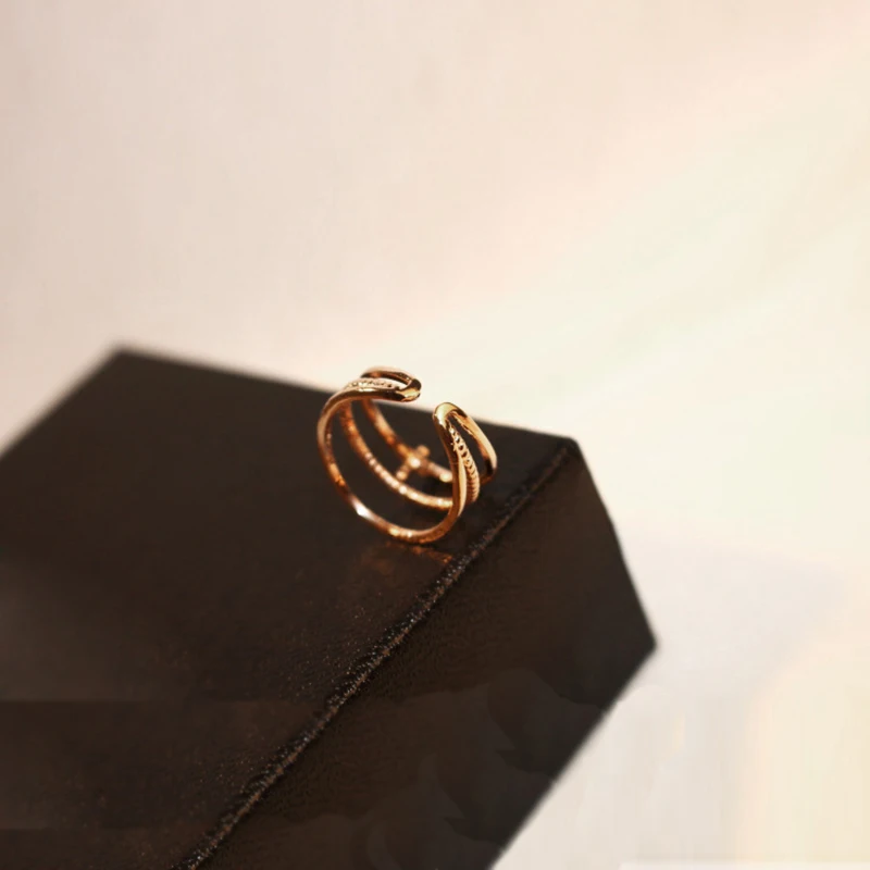 Кольцо X-образное из металла женское металлическое многослойное кольцо с