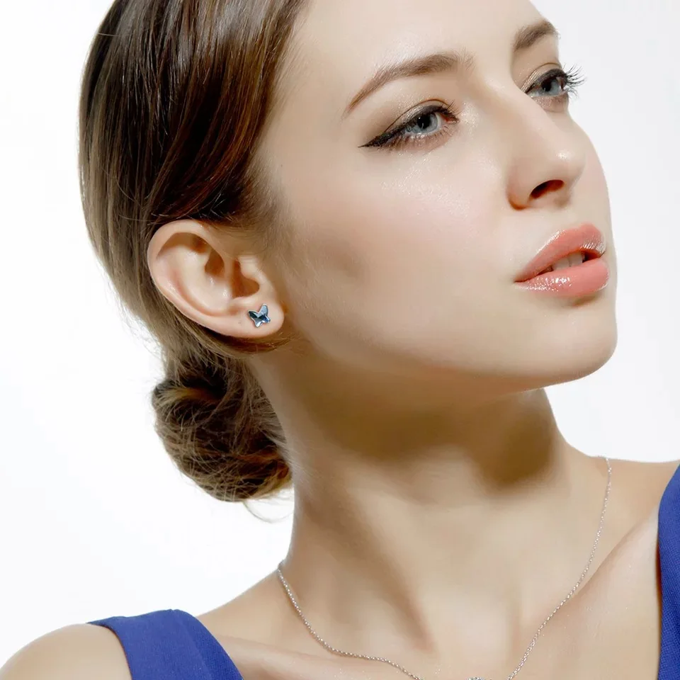 Женские милые серьги гвоздики BAFFIN синие бабочки с кристаллами Swarovski серебряный
