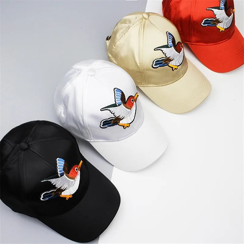 Модные бейсбольные кепки Snapback для женщин и мужчин с вышивкой в виде птицы