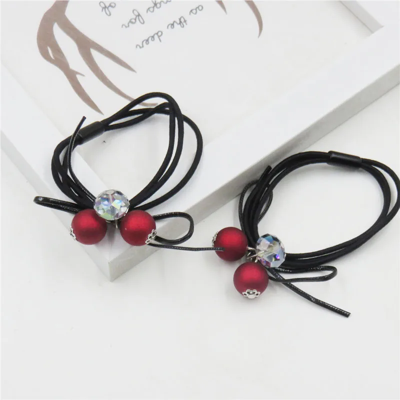 1 шт. резинки для волос с двумя красными бусинами| |