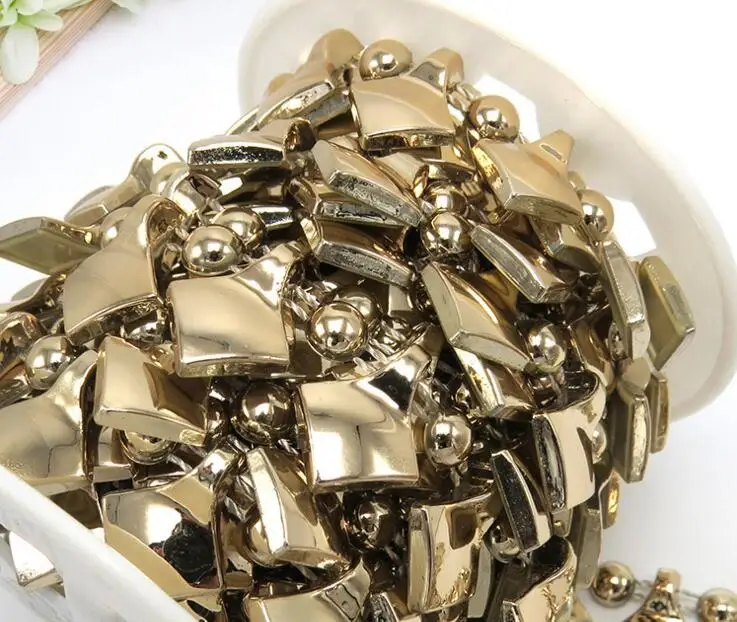 20 ярдов полукруглые бусины с кисточками УФ покрытием цепочкой для шитья Apperal Bag