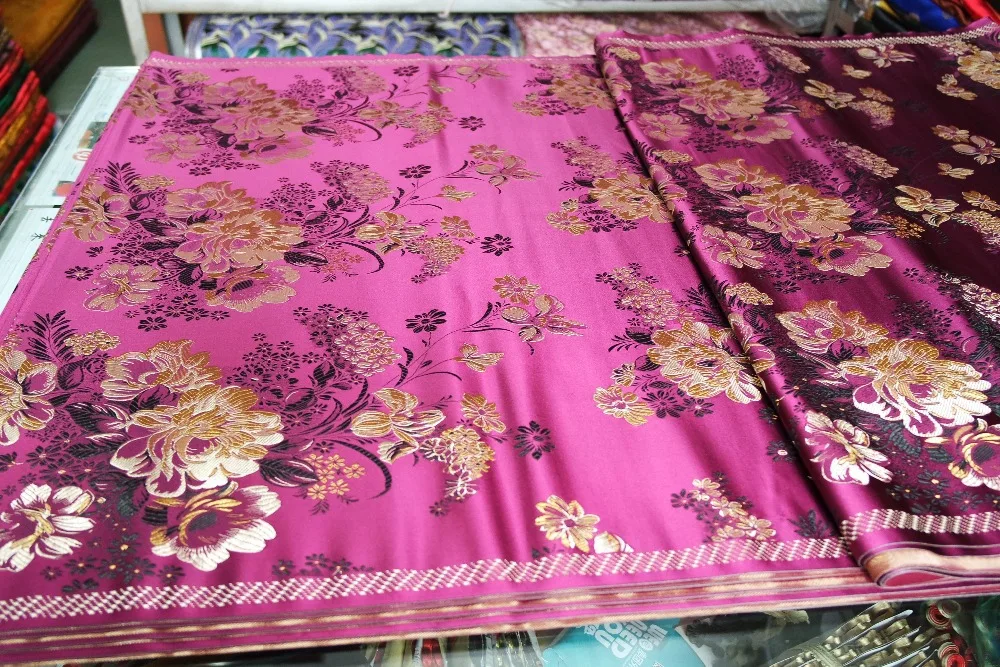 Китайский традиционный 75 см полиэстер ткань парча cheongsam алый темно красный сзади