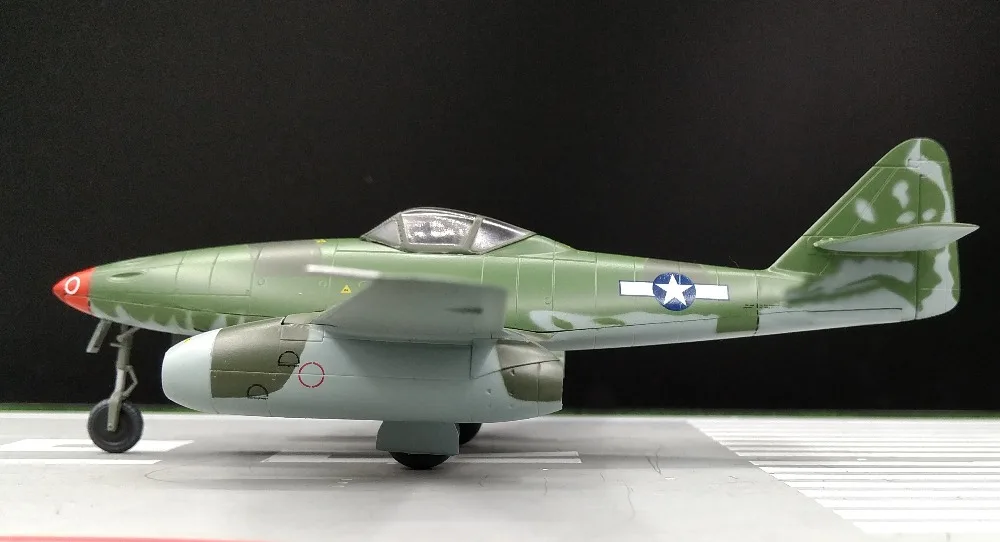 1: 72 немецких Me262A-1a реактивных трубач готовый 36368 Коллекционная модель |