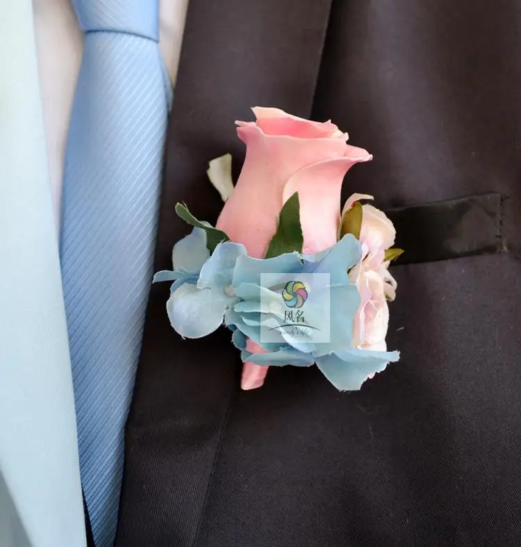 Бутоньерка для жениха и свадебные цветы Свадебные бутоньерки розовые ветки