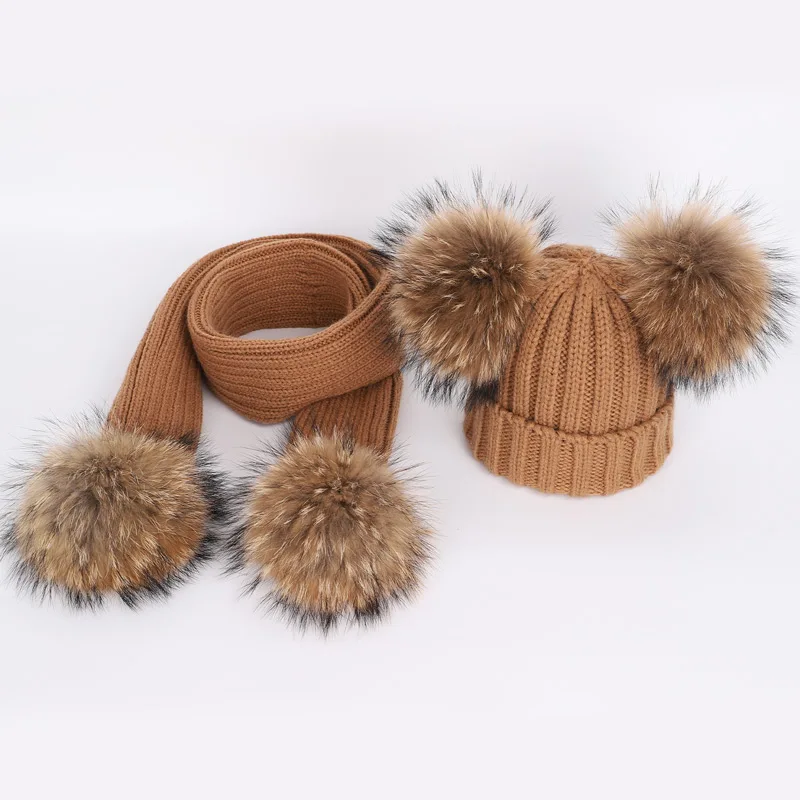 Khaki3 Комплект из 2 предметов, зимняя одежда для маленьких мальчиков и девочек, из натурального меха енота вязаная шапка и шарф, набор с меховой шар-помпон шапочки; Шапки детская теплая шапочка, костюм - Цвет: Khaki3