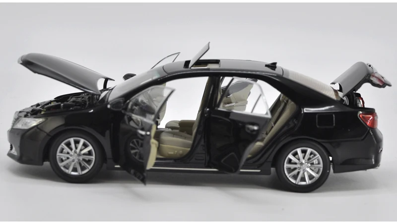 1:18 Toyota Camry 2012 литая под давлением модель автомобиля черный мальчик подарки игрушки оригинальная коробка