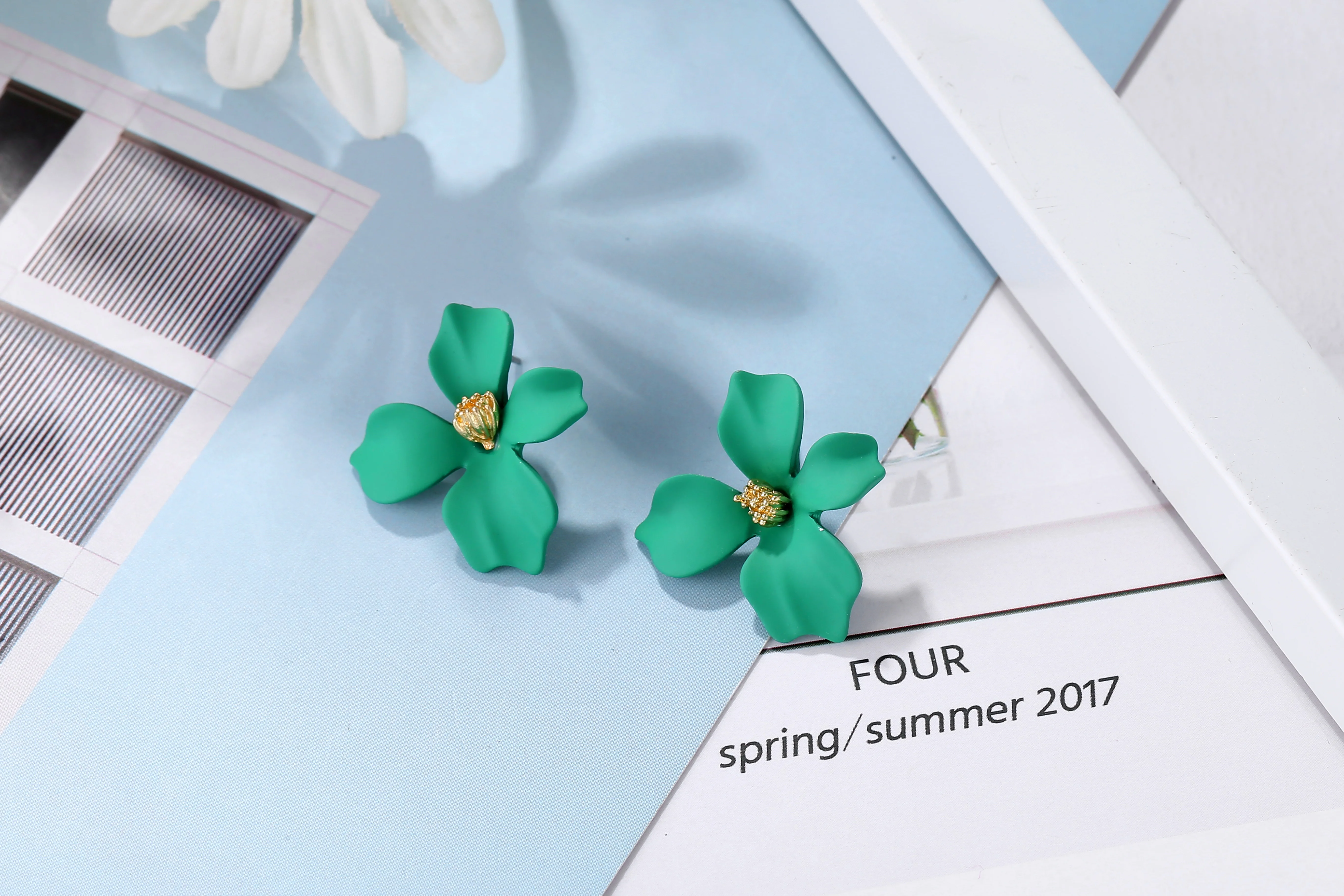 Корейские простые серьги-гвоздики с большим цветком для женщин 2019 новые модные