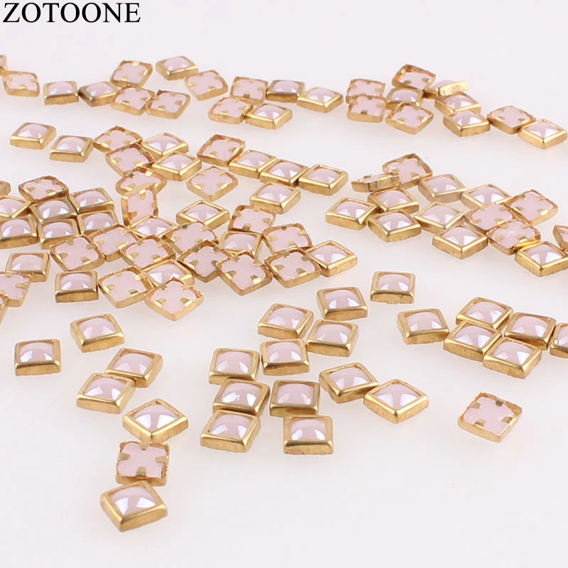 ZOTOONE, 50 шт., 4X4 мм, клей для обертывания, Стразы для одежды, ногтей, искусство, сделай сам, клей на плоской задней стороне, аксессуары для шитья, стразы, наклейки - Цвет: TZ32