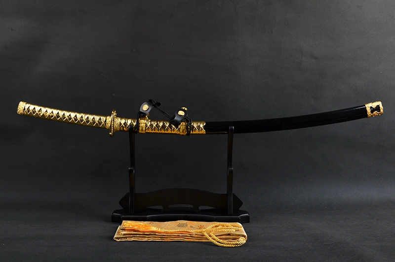 

Brandon Swords Battle Ready Tachi Sword Handmade Golden Japanese Samurai Katana High Carbon Steel Sharp Sword Cutting Practice