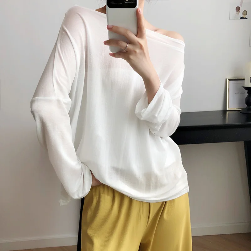 Пуловер без бретелек с длинными рукавами и рисунком эффектом утечки