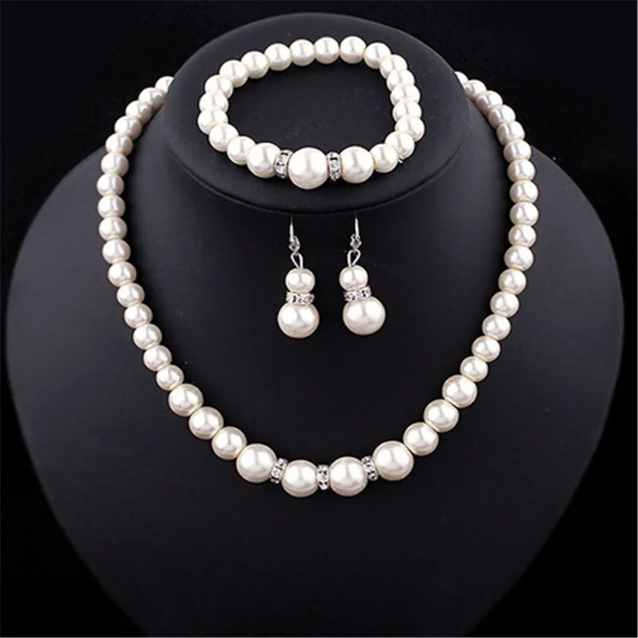 Комплект из колье и серёг с искусственным жемчугом | Украшения аксессуары