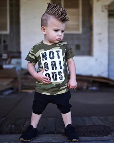 Модные камуфляжные топы для маленьких мальчиков футболка и шорты летний