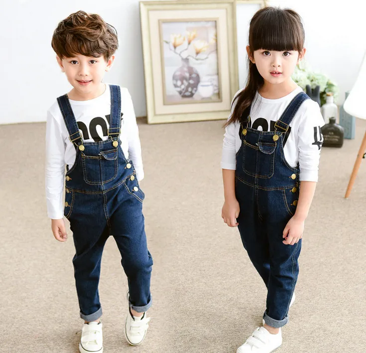 Новинка джинсовый комбинезон для мальчиков и девочек Детские Модные брюки на