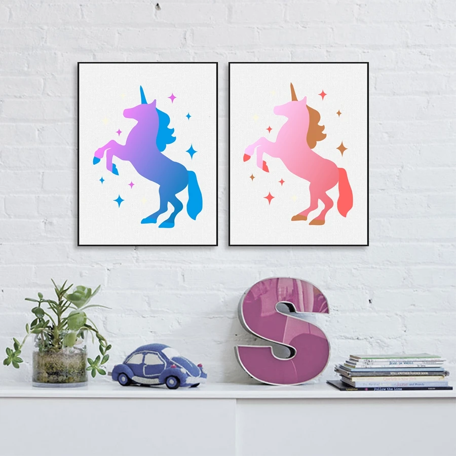 Настенный художественный принт и плакат с единорогом поднимающим силуэт