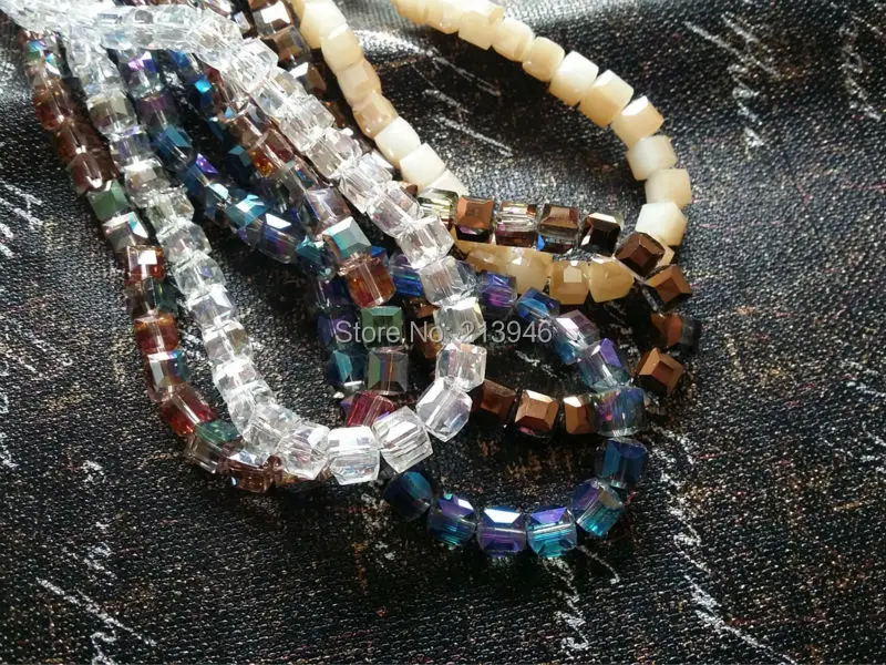 

8*8MM 100Pcs/Pack Mixed New 4-5 Colors Square Shape Glass Crystal Bead Jewelry Loose Beads