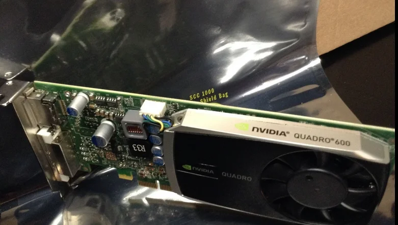 Бесплатная доставка для Nvidia Quadro600 1 ГБ DDR3 Q600 PCIe Видеокарта ж/Вентилятор и Он|card