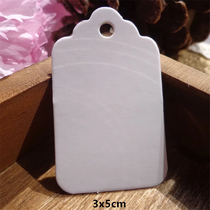 white tag 3X5CM 100 шт. натуральные пеньковые этикетки для упаковки, коричневые/черные/белые бумажные этикетки для драже, этикетки для самостоятельного изготовления гребешек, этикетки для украшения свадебного подарка - Цвет: white tag 3X5CM