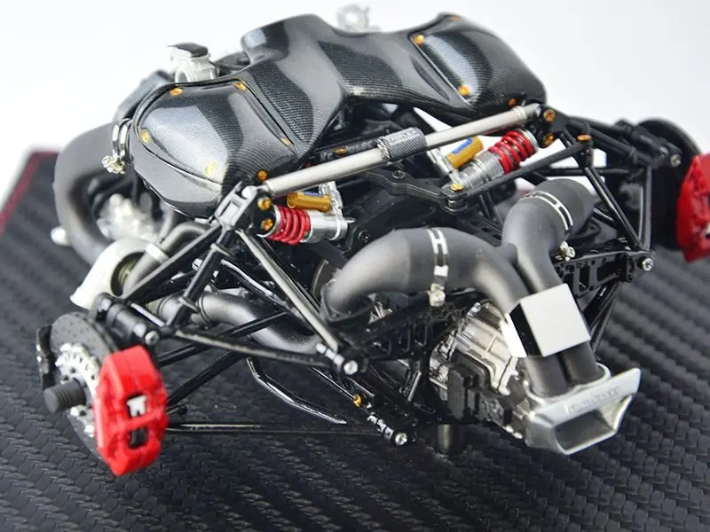 Смола FrontiArt Avan стиль Agera RS Модель двигателя 1:18 + маленький подарок! |