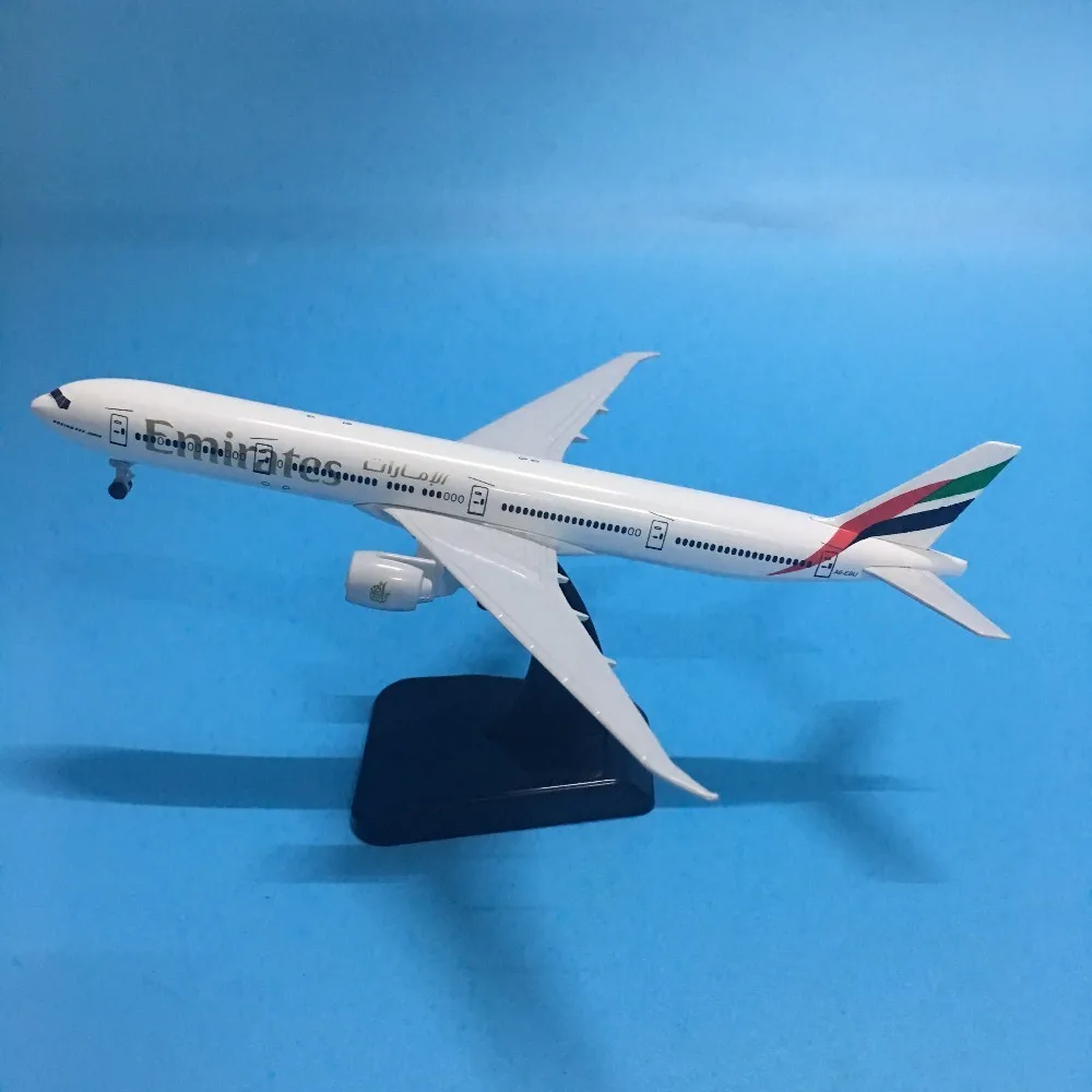 JASON TUTU Emirates Boeing 777 модель самолета Модель самолета 1:200 литой металл 20 см Airbus A380 самолет - Цвет: Emirates B777