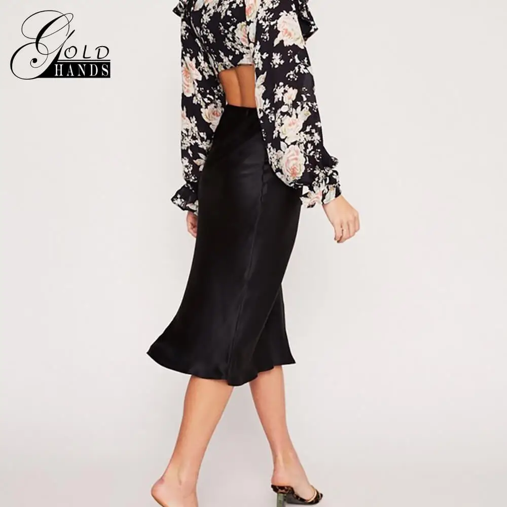 Золотистая юбка трапециевидной формы с разрезом по бокам осенняя Повседневная