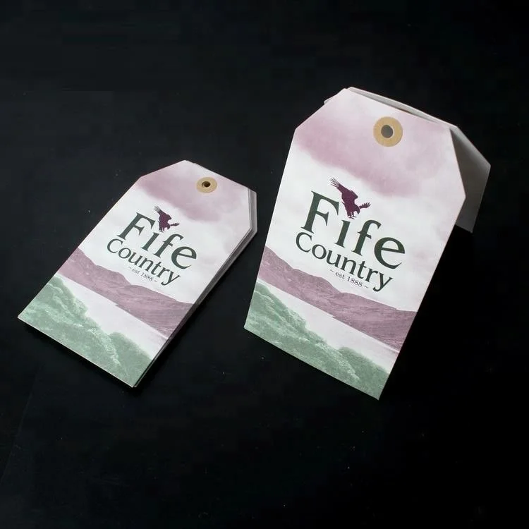 

High Quality Customized Printed Labels Cardboard Paper Hang Tags for Garments