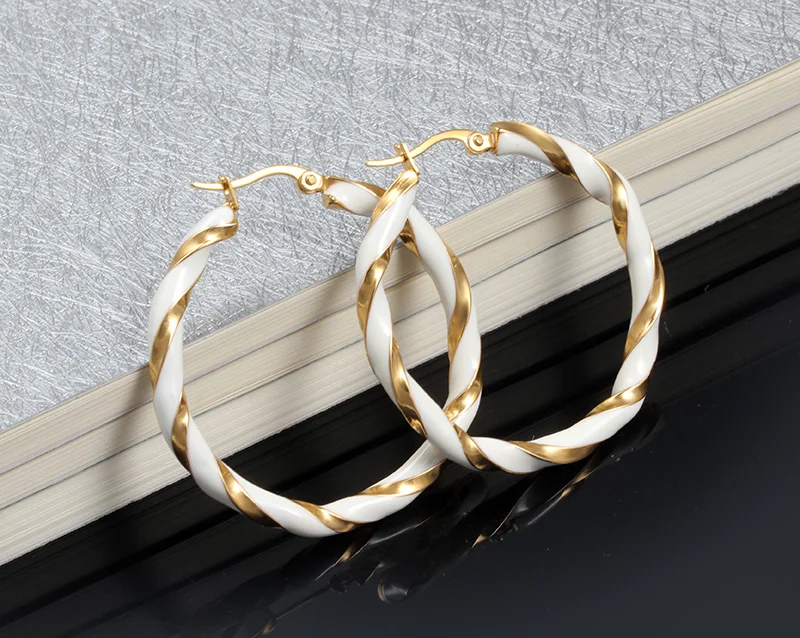 

2019new Tassina Stainless Steel Earrings Europe Gold Color and White earrings Wholesales Fashion Jewelry for women