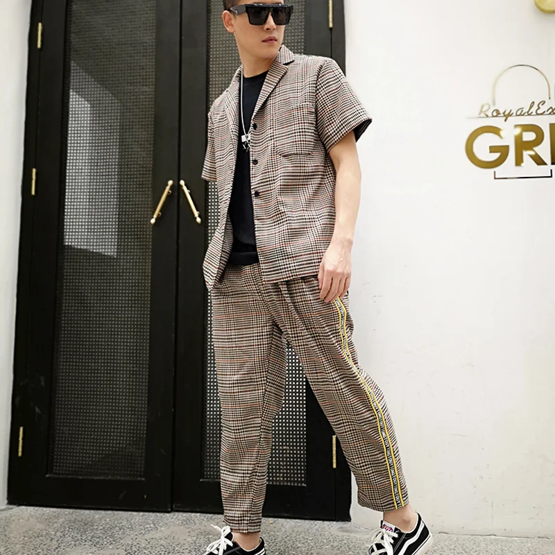 

M-6XL!!Retro casual plaid short-sleeved shirt set of loose suit collar shirt hair stylist British tide.