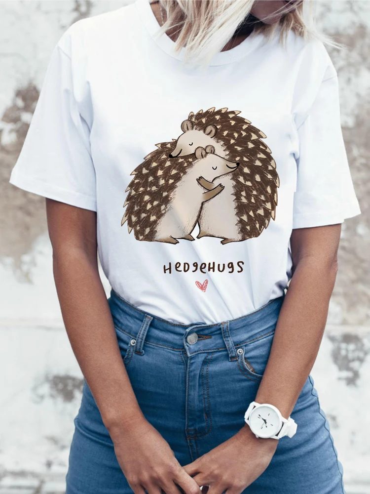 Новинка забавная футболка с рисунком ежика женская летняя подарки Прямая