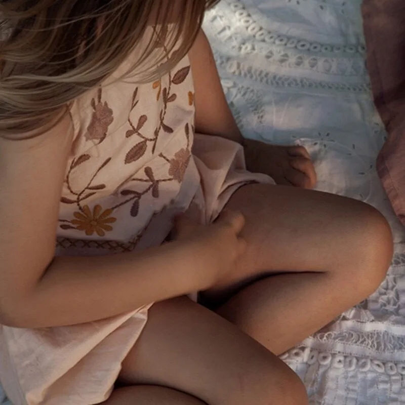 2 шт. хлопковая рубашка с цветочной вышивкой и трусики для девочек|Комплекты