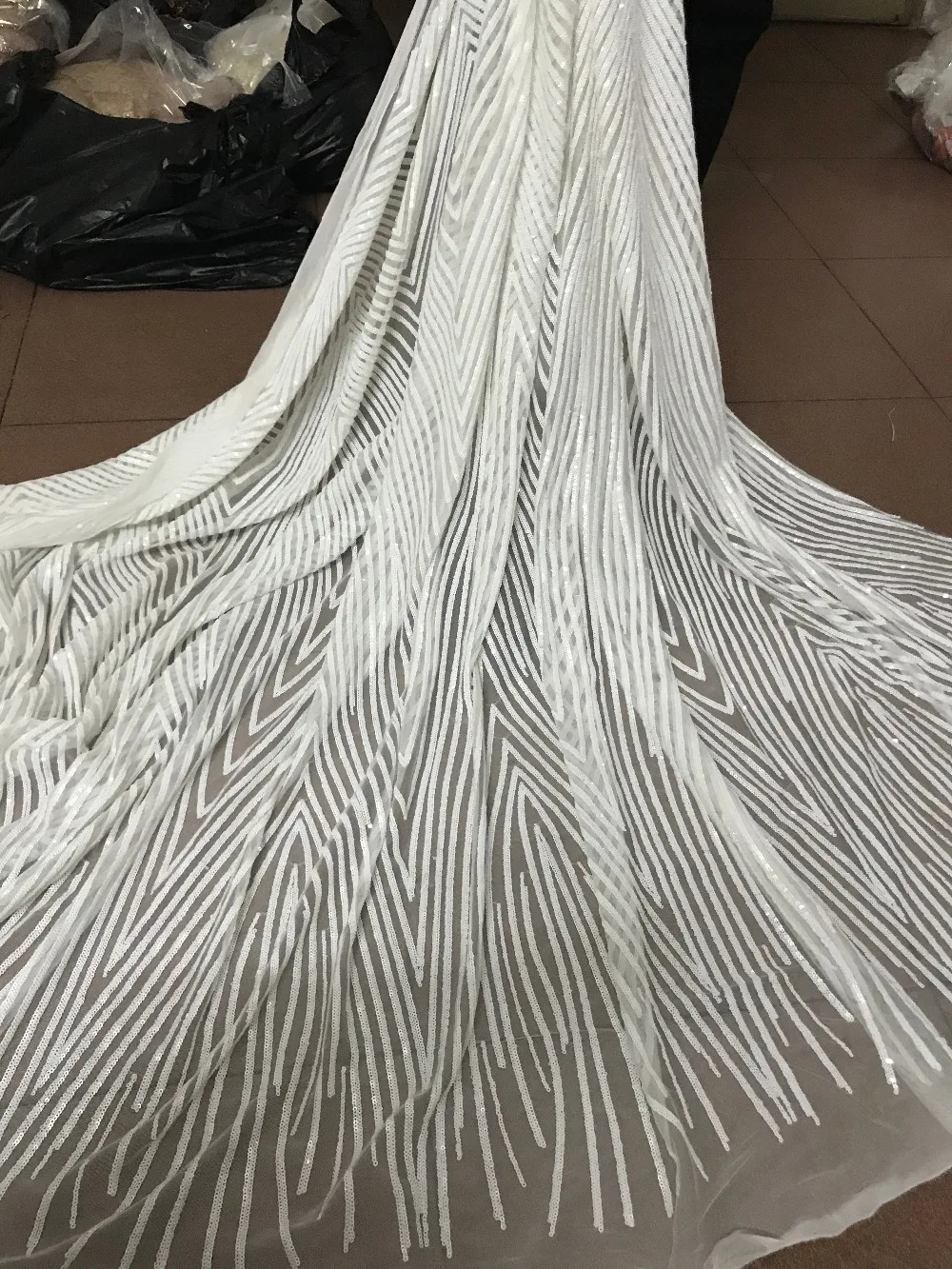 Красивый вид J-61010 вышивка тюлевой сеткой кружевной ткани с блестками для