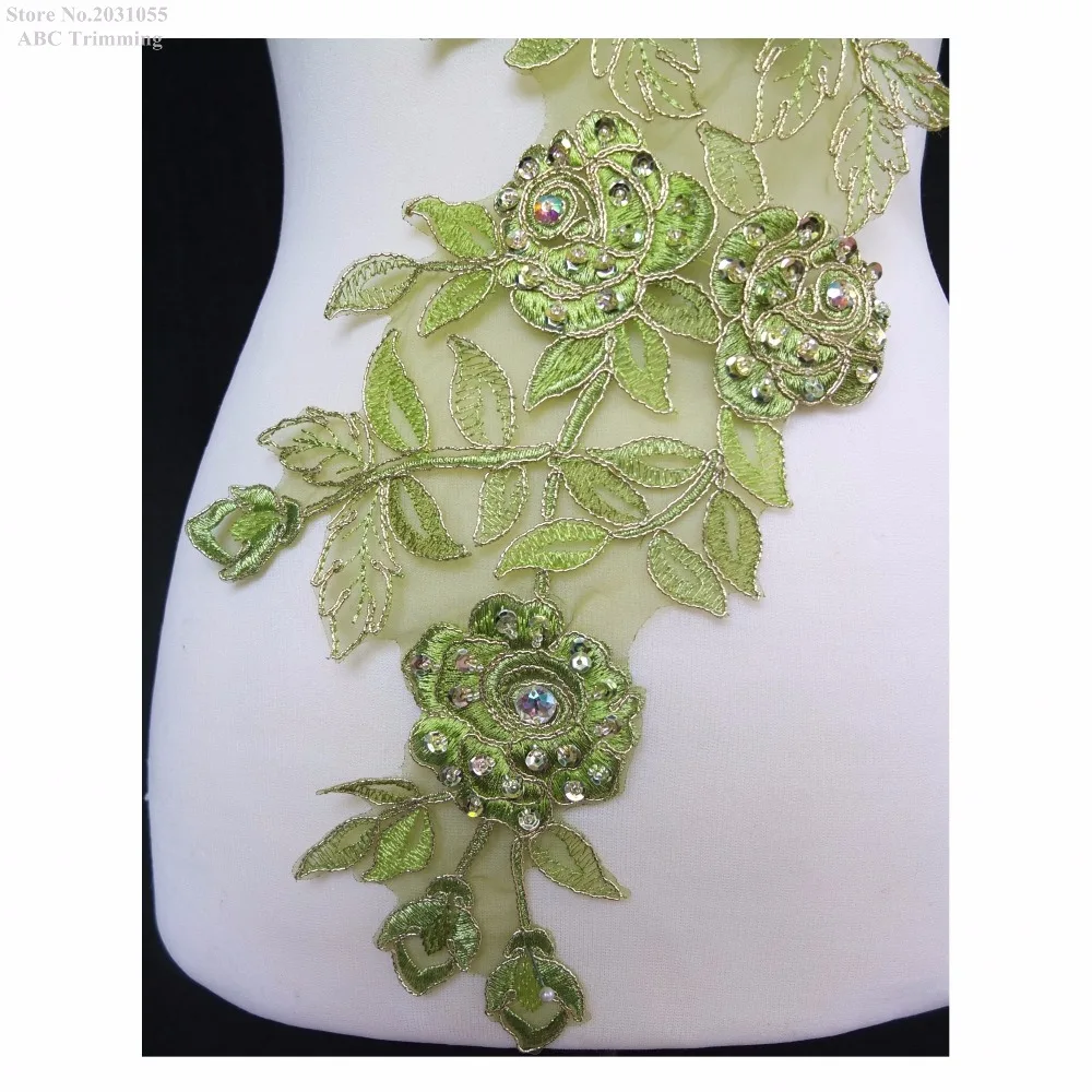 Кружевные нашивки ручной работы расшитые блестками с цветами