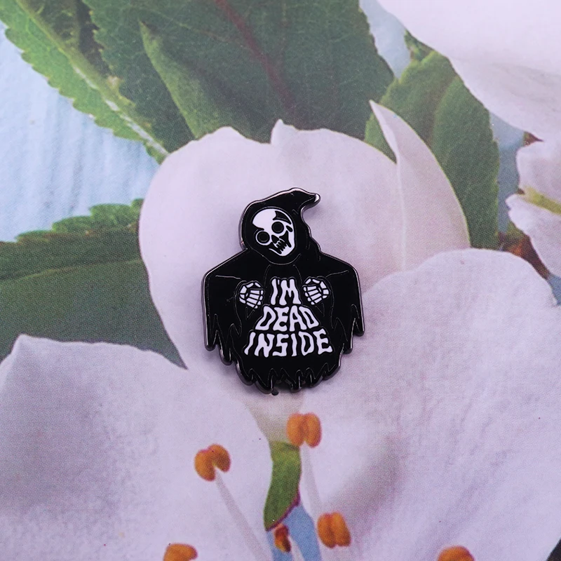 Grim Reaper pin I'm dead inside Забавный значок для умственного здоровья Готическая тревога