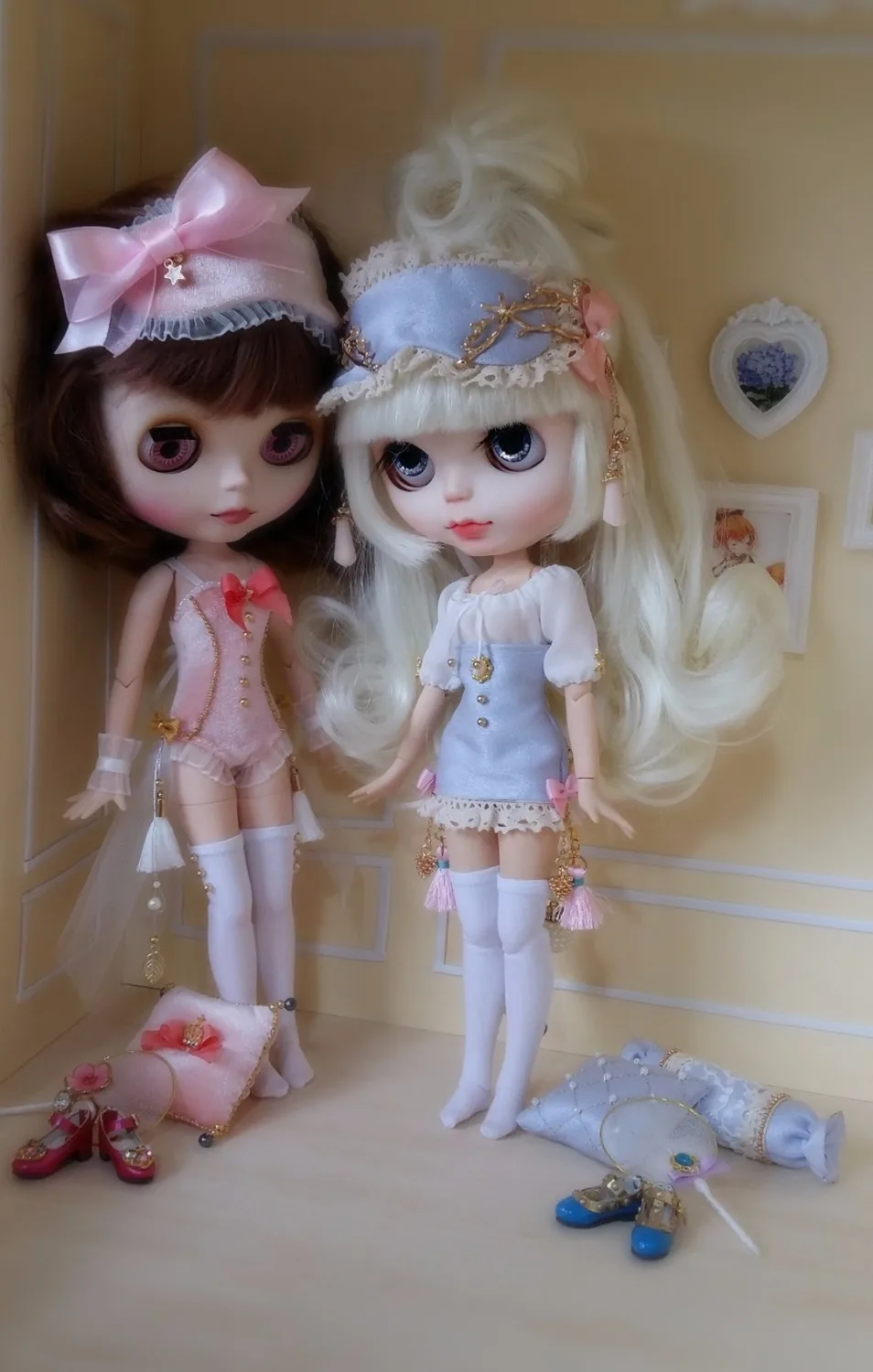 Платье для кукол blyth 6 шт./компл. розовые кружевные колготки повязка на голову с