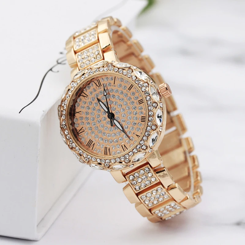 Новинка Звездные женские часы с римским текстом качественные со стразами