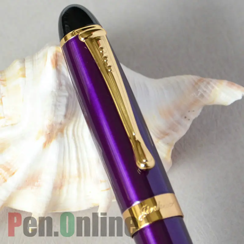 Перьевая ручка JINHAO X450 фиолетовая 18 КГП 0 7 мм со средним пером с золотой отделкой 450