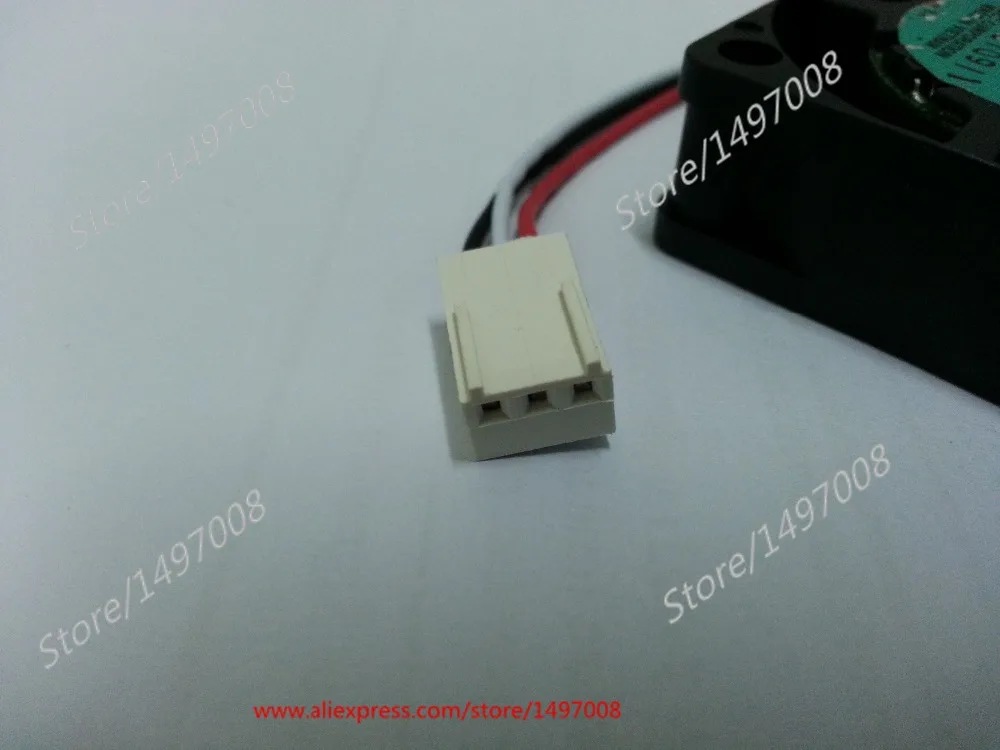 Вентилятор охлаждения сервера Nidec D04R 24TM 08B DC 24V 0.06A 40x40x15 мм|square fan|server fandc 24v fan |