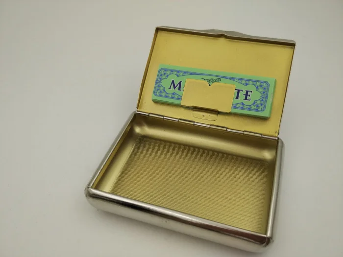 Бесплатная доставка 3 шт./лот коробка для хранения табака увлажнения свежих трав