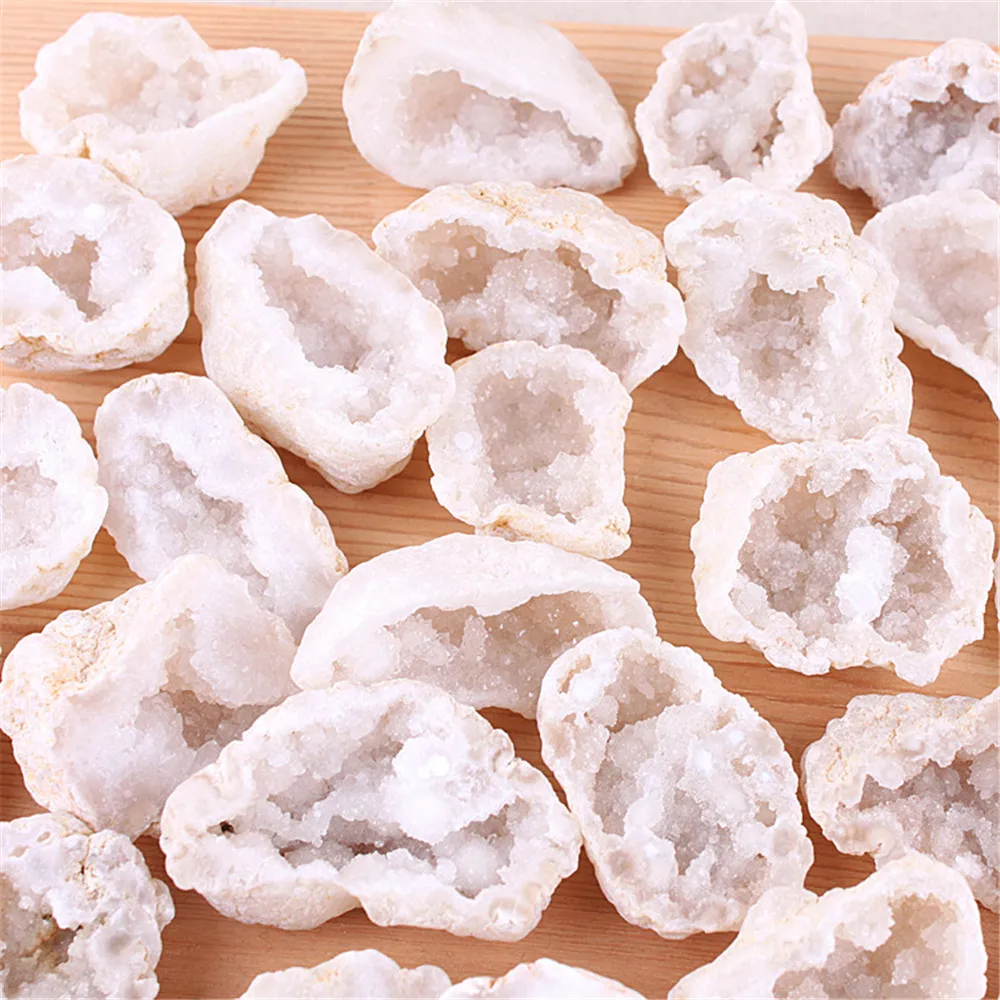 1 шт. Geode сырье нерегулярный натуральный камень рок кристалл кварца кластер друзы минеральный Geode образец украшения дома собрать камни