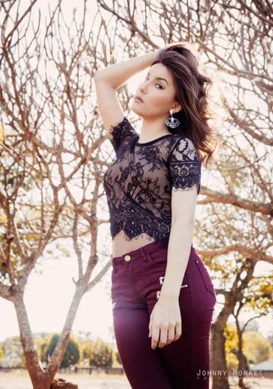 Sheer Кружево укороченный Топ Тонкий Бюстье топ Фитнес Для женщин футболки 2016 Новая