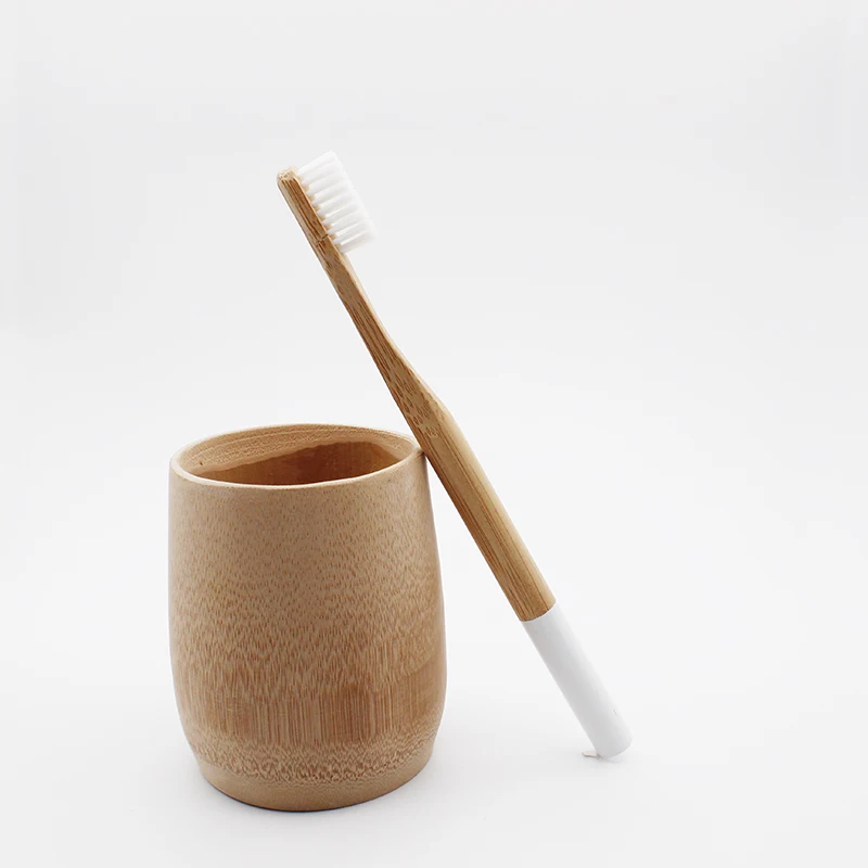 Зубная щетка с бамбуковой щетиной простая круглая белой головкой ручкой