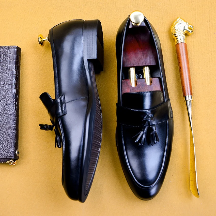 

Classic Designer Genuine Leather Men's Formal Dress Office Shoes Round Toe Slip on Comfortable Casual Tassels Loafers AS135